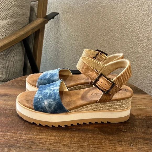 Toms Denim Blue Tie Dye Espadrille Size 7.5 - Picture 2 of 10